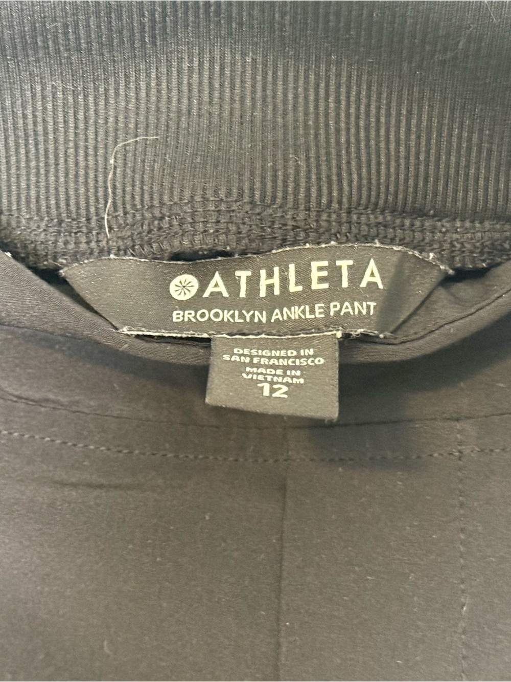 Athleta Black Brooklyn Straight-Leg Ankle Pants size 12 - Picture 7 of 7